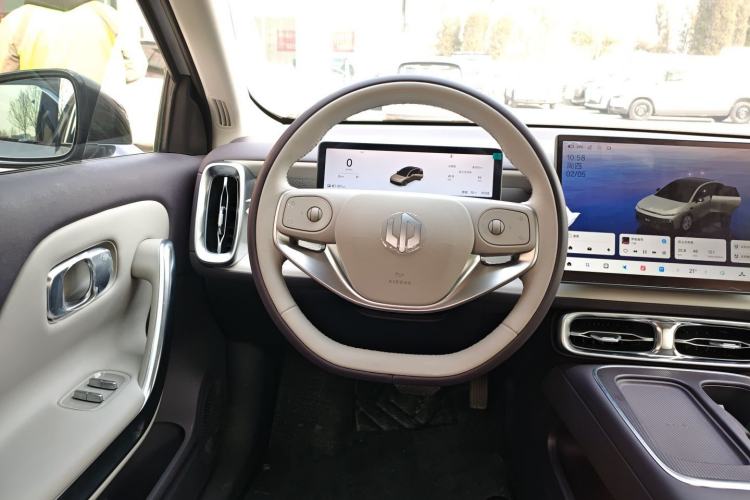 Used Leapmotor B01 2025 650 Enjoyment Edition Steering Wheel