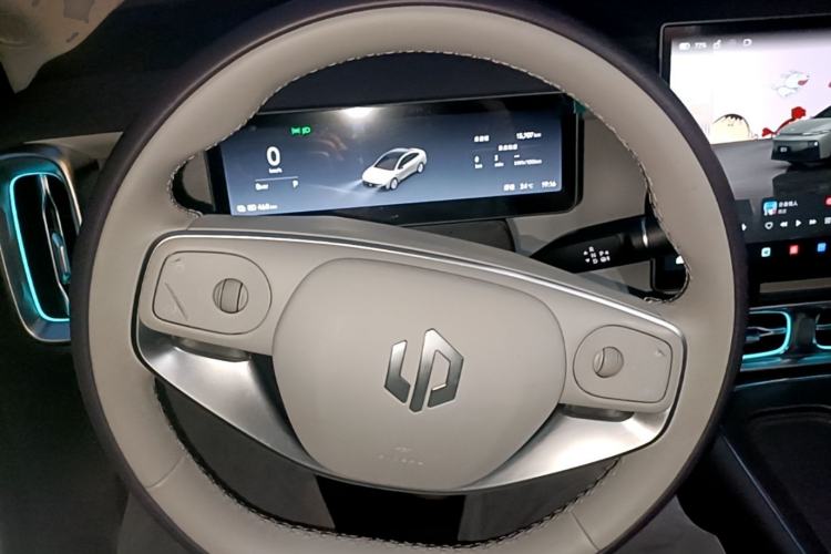 Used Leapmotor B01 2025 650 Enjoyment Edition Steering Wheel