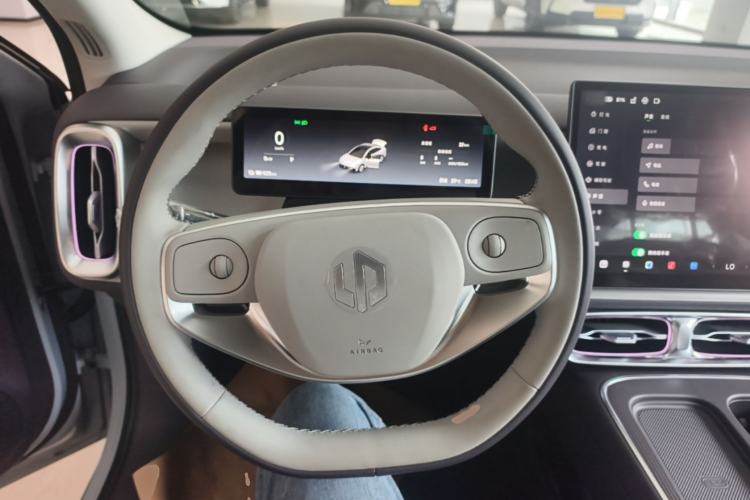 Used Leapmotor B01 2025 650 Enjoyment Edition Steering Wheel