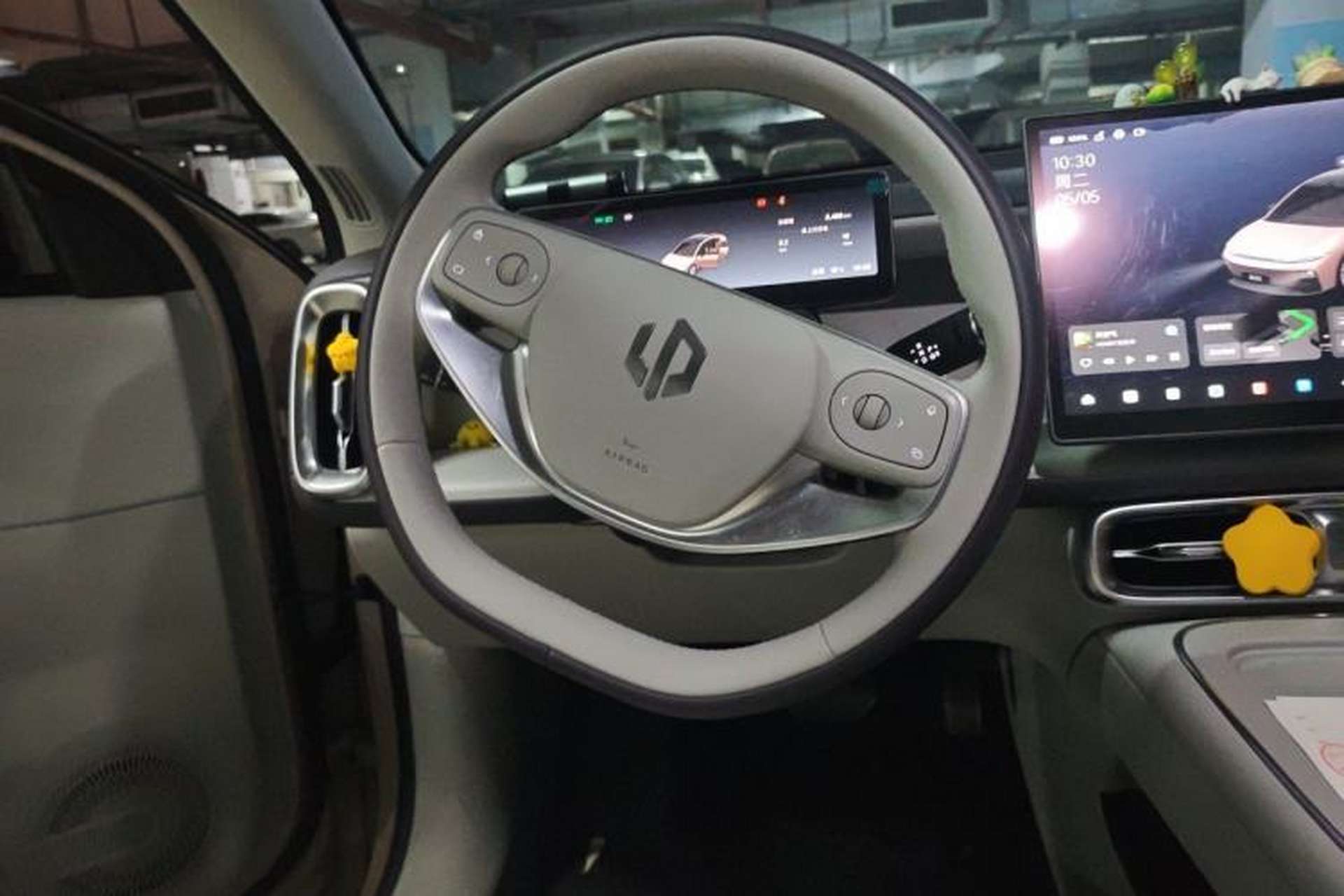 Used Leapmotor B01 2025 650 LiDAR Edition Steering Wheel