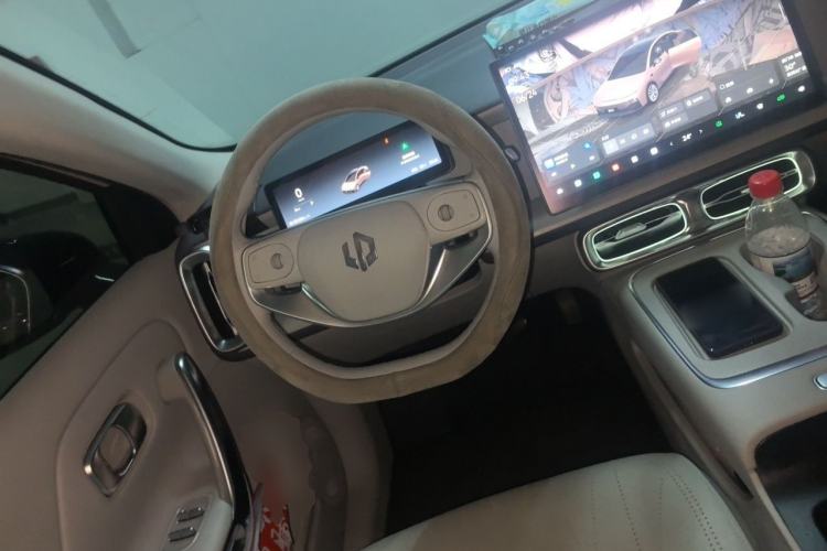 Used Leapmotor B01 2025 650 Enjoyment Edition Steering Wheel