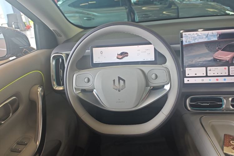 Used Leapmotor B01 2025 650 LiDAR Edition Steering Wheel