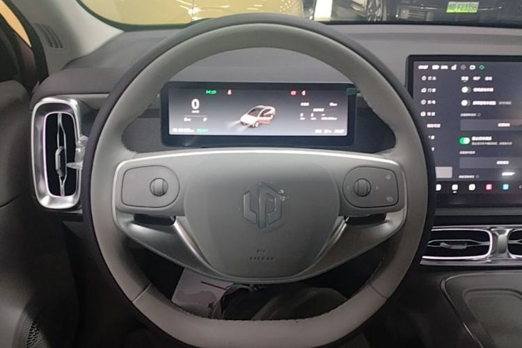 Used Leapmotor B01 2025 650 Enjoyment Edition Steering Wheel