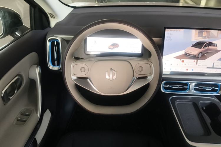 Used Leapmotor B01 2025 550 LiDAR Edition Steering Wheel