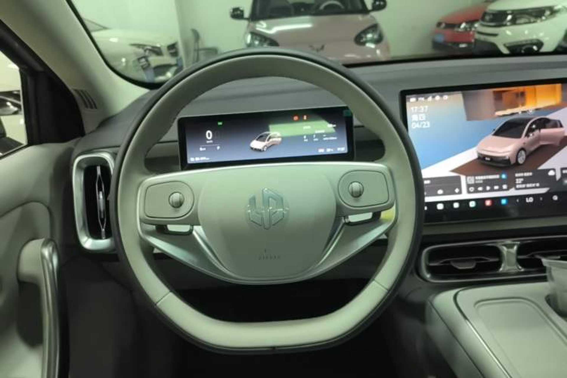 Used Leapmotor B01 2025 650 LiDAR Edition Steering Wheel