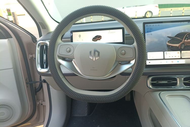 Used Leapmotor B01 2025 650 Enjoyment Edition Steering Wheel