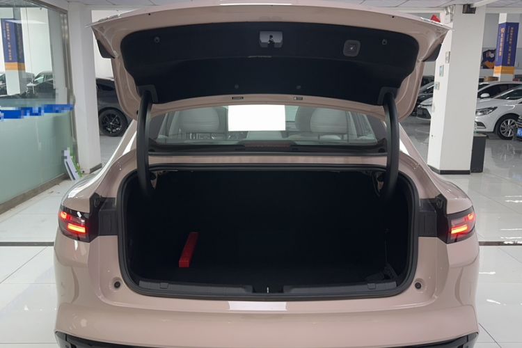 Used Leapmotor B01 2025 550 LiDAR Edition Trunk