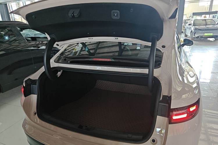 Used Leapmotor B01 2025 650 Enjoyment Edition Trunk