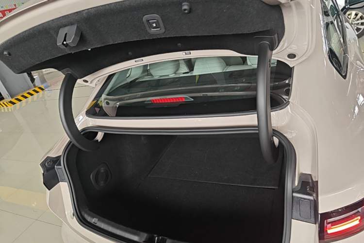 Used Leapmotor B01 2025 550 LiDAR Edition Trunk