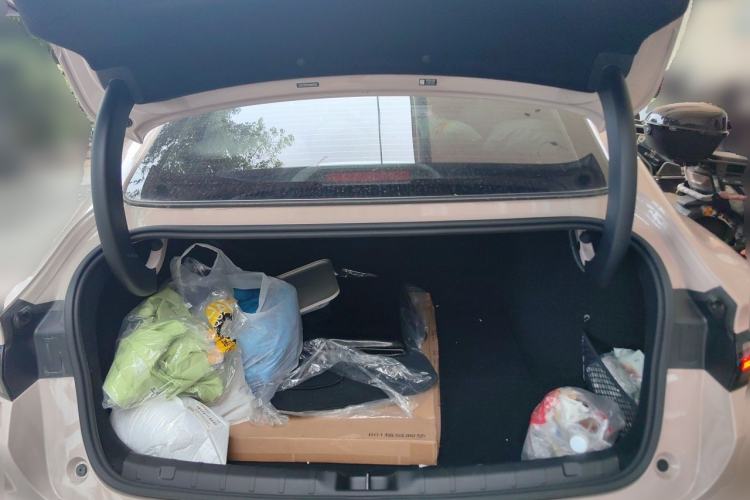 Used Leapmotor B01 2025 550 LiDAR Edition Trunk