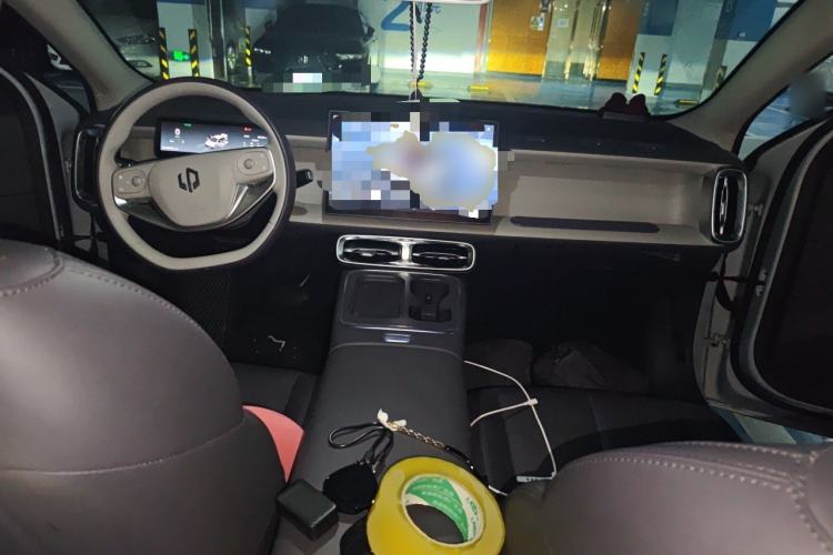 Used Leapmotor B01 2025 550 Comfort Edition Center Console