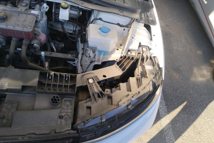 Used Leapmotor B01 2025 550 Smart Drive Edition Engine Bay Left
