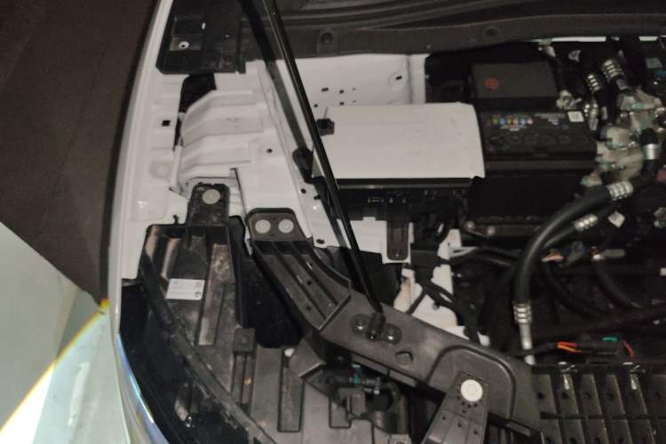 Used Leapmotor B01 2025 650 LiDAR Edition Engine Bay Right