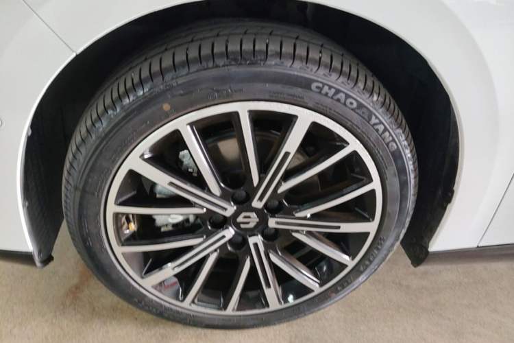 Used Leapmotor B01 2025 650 LiDAR Edition Exterior 4