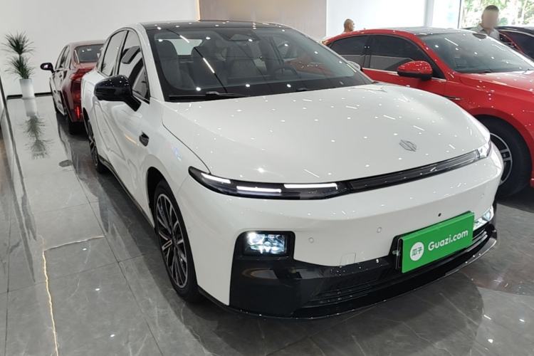 Used Leapmotor B01 2025 550 Enjoyment Edition Front Right 45 Deg
