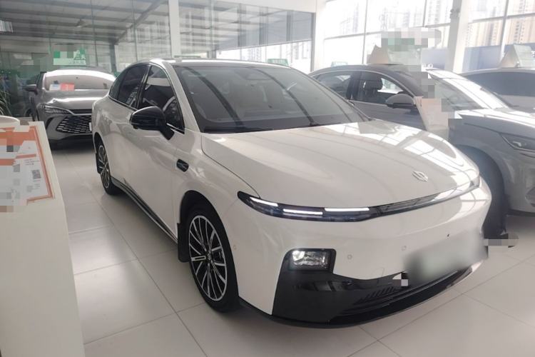 Used Leapmotor B01 2025 650 Enjoyment Edition Front Right 45 Deg