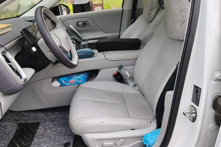 Used Leapmotor B01 2025 650 LiDAR Edition Left Front Seat