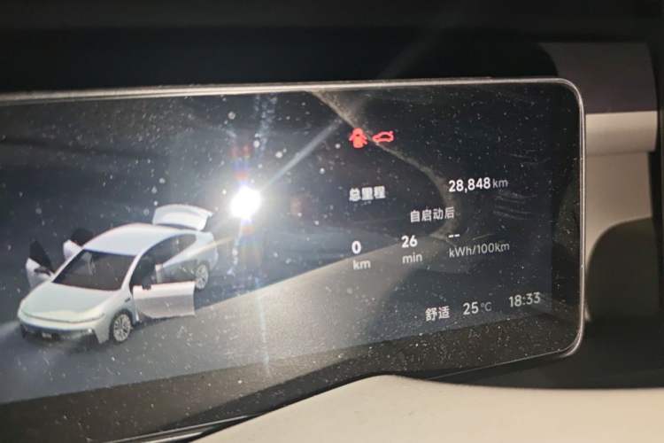 Used Leapmotor B01 2025 550 Comfort Edition Odometer Close Up