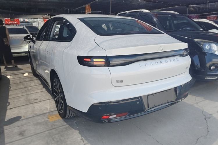 Used Leapmotor B01 2025 550 Smart Drive Edition Rear Left 45 Deg
