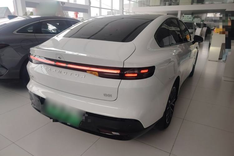 Used Leapmotor B01 2025 650 Enjoyment Edition Rear Right 45 Deg