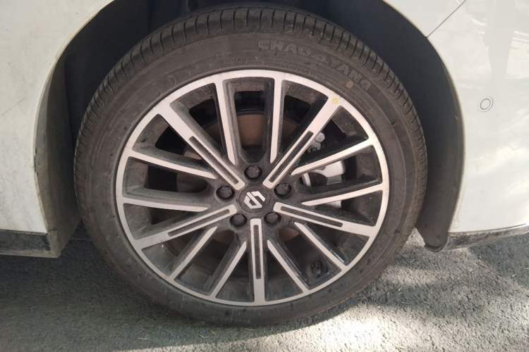 Used Leapmotor B01 2025 650 Enjoyment Edition Right Front Wheel Hub
