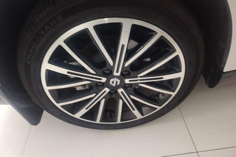Used Leapmotor B01 2025 650 Enjoyment Edition Right Rear Wheel Hub