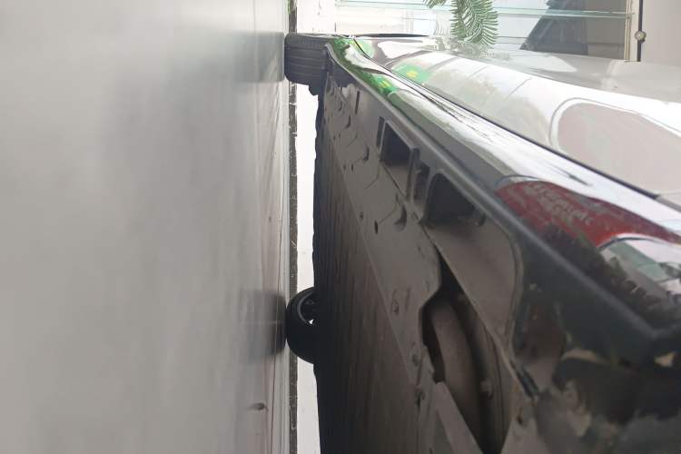 Used Leapmotor B01 2025 550 Comfort Edition Right Side Sill