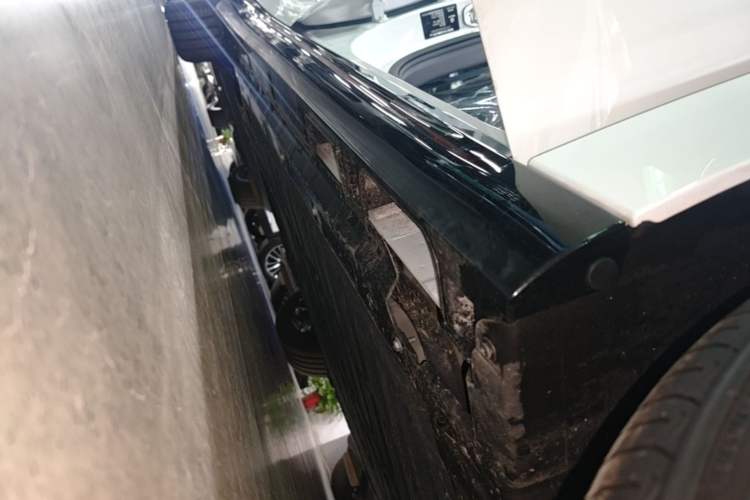 Used Leapmotor B01 2025 550 Comfort Edition Right Side Sill
