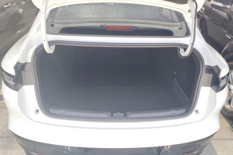 Used Leapmotor B01 2025 550 Smart Drive Edition Trunk