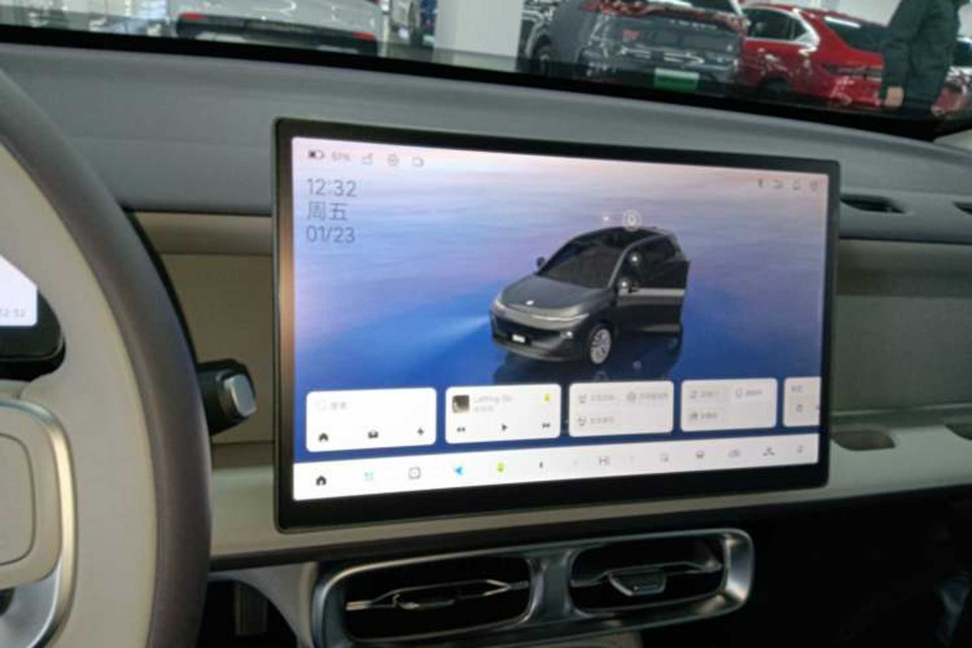 Used Leapmotor B10 2025 510 LiDAR Version Audio And AC Panel