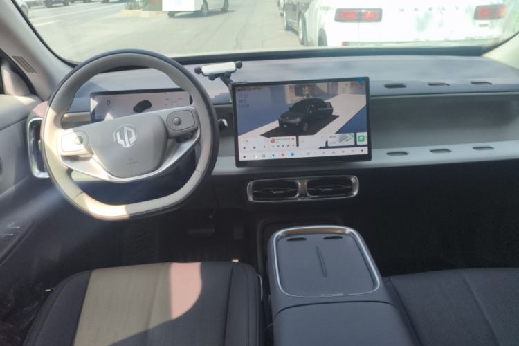 Used Leapmotor B10 2025 510 Joyful Edition Center Console