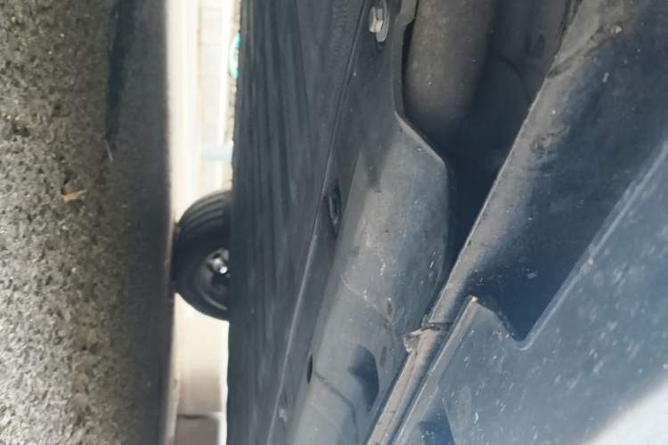 Used Leapmotor B10 2025 510 Joyful Edition Chassis Front Left