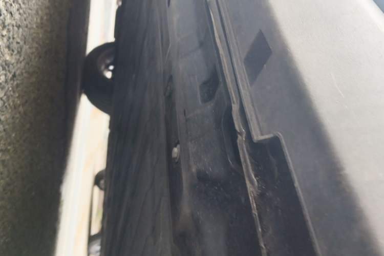 Used Leapmotor B10 2025 510 Joyful Edition Chassis Rear Left