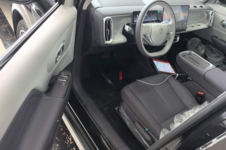 Used Leapmotor B10 2025 510 Comfort Edition Driver Seat