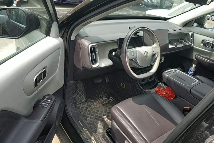Used Leapmotor B10 2025 510 Comfort Edition Driver Seat