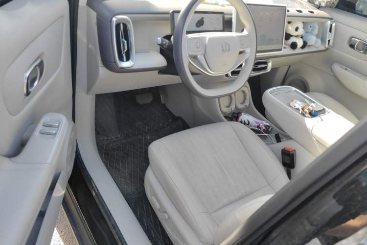 Used Leapmotor B10 2025 510 LiDAR Version Driver Seat