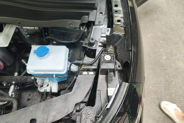 Used Leapmotor B10 2025 510 Joyful Edition Engine Bay Left