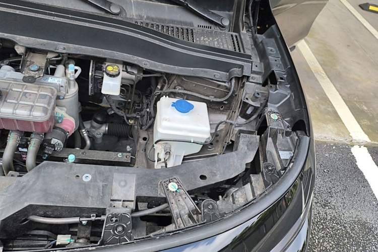 Used Leapmotor B10 2025 510 Joyful Edition Engine Bay Left