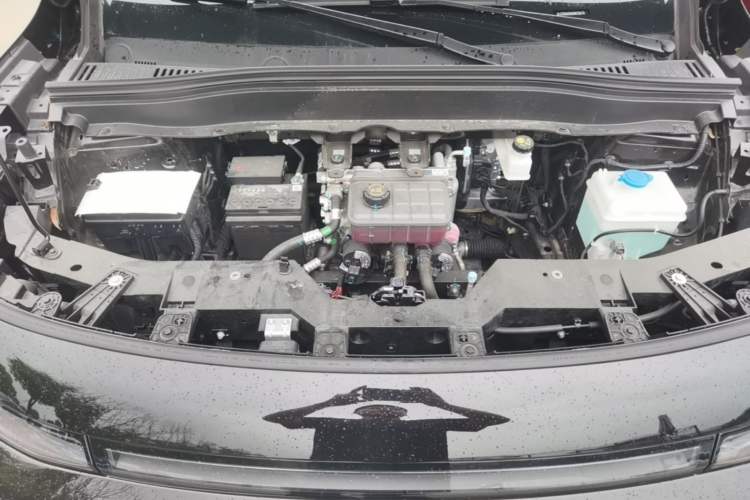 Used Leapmotor B10 2025 510 LiDAR Version Engine Bay