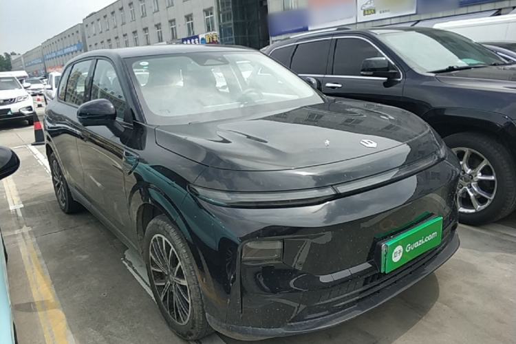 Used Leapmotor B10 2025 510 Comfort Edition Front Right 45 Deg