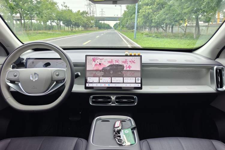 Used Leapmotor B10 2025 510 Joyful Edition Interior 4