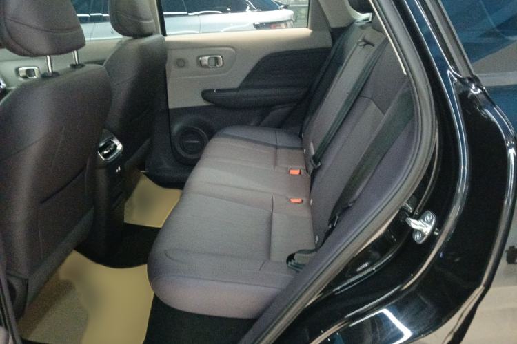 Used Leapmotor B10 2025 510 Joyful Edition Interior 4