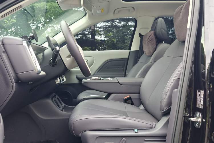 Used Leapmotor B10 2025 510 Joyful Edition Interior 5