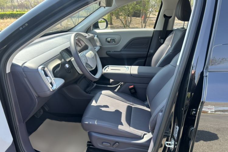 Used Leapmotor B10 2025 510 Joyful Edition Interior 7