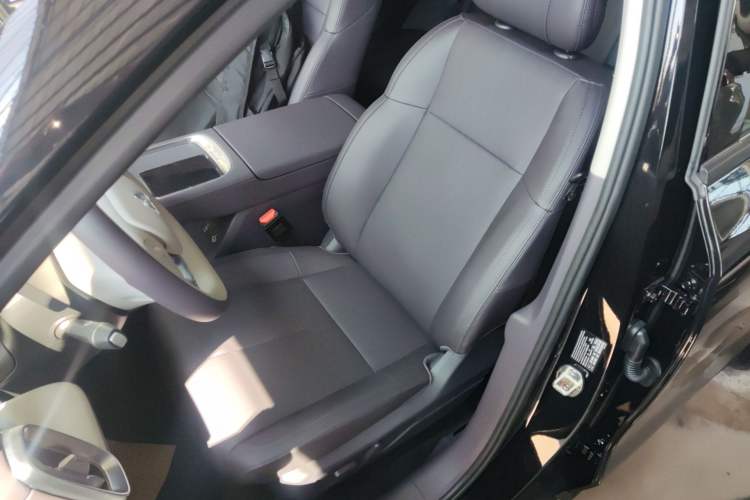 Used Leapmotor B10 2025 510 Joyful Edition Left Front Seat