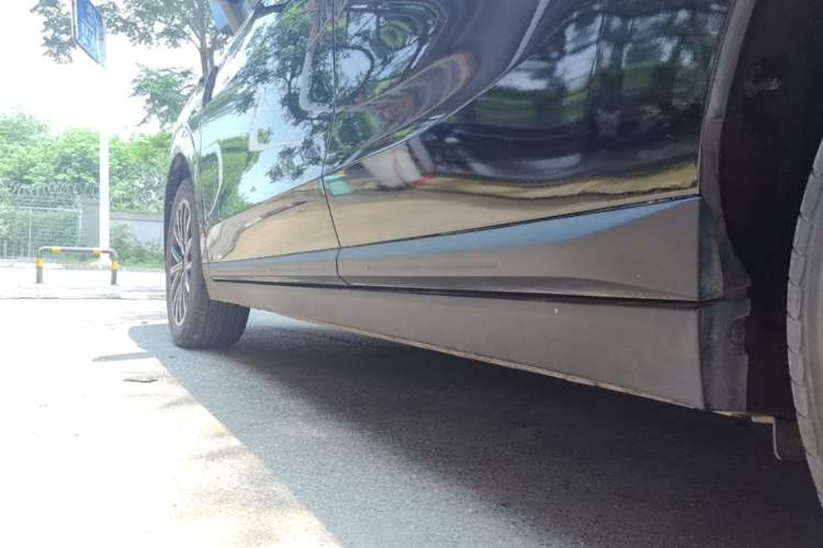 Used Leapmotor B10 2025 510 Joyful Edition Left Side Sill