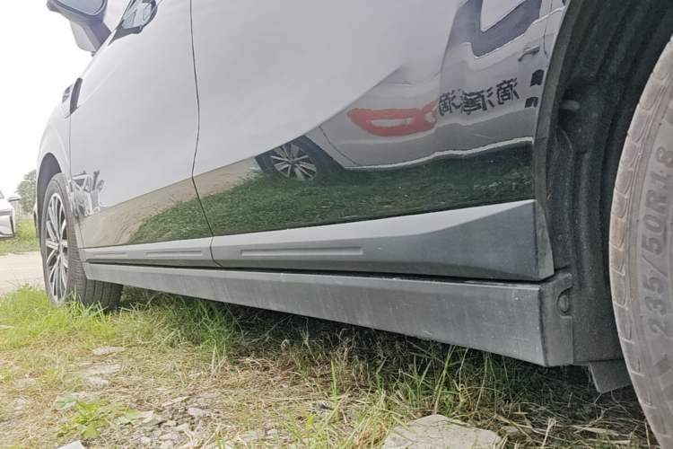 Used Leapmotor B10 2025 510 Joyful Edition Left Side Sill
