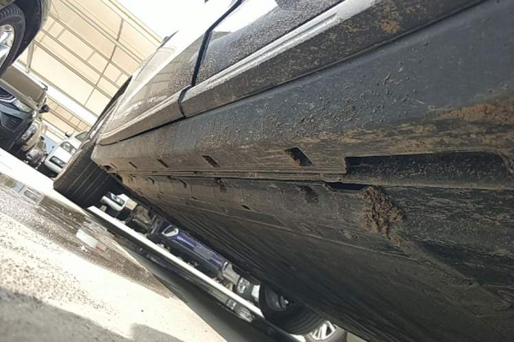 Used Leapmotor B10 2025 510 Comfort Edition Left Side Sill