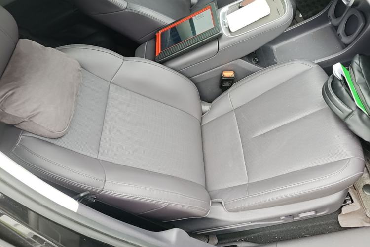 Used Leapmotor B10 2025 510 Joyful Edition Right Front Seat