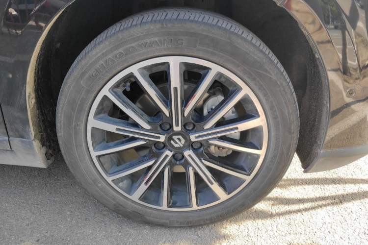 Used Leapmotor B10 2025 510 LiDAR Version Right Front Wheel Hub